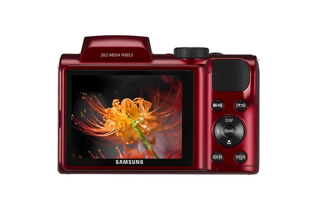 Kompaktowy aparat Samsung WB110 z 26-krotnym zoomem optycznym już w Polsce