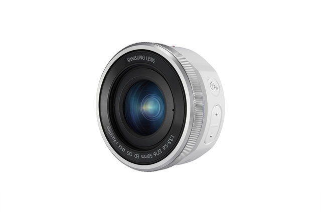 Samsung wprowadza na rynek aparat NX30 oraz pierwszy obiektyw „S” klasy premium
