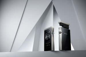 AK-SE180-lifestyle Kształtuj swój dźwięk z modularnym odtwarzaczem Astell&Kern A&futura SE180